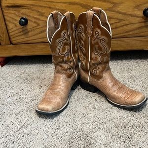 Ariat Tan Cowboy Boots